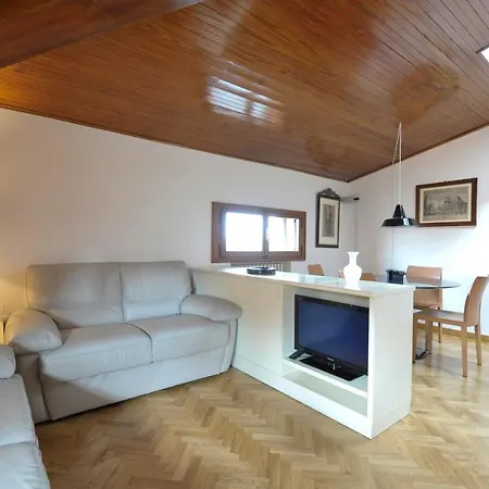 Ur-nest San Martino * ボローニャ