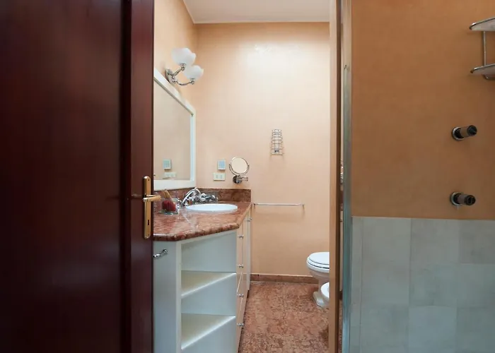 Ur-nest San Martino 아파트